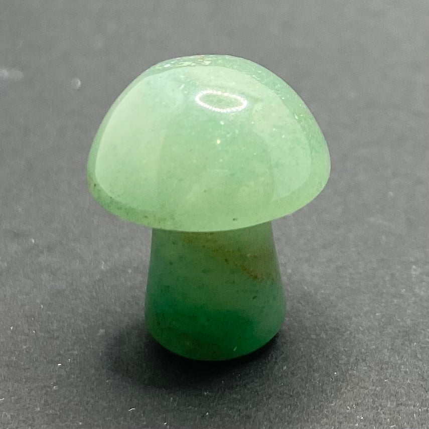 Mini Mushroom | Healing Crystals | Carving | 1 pc