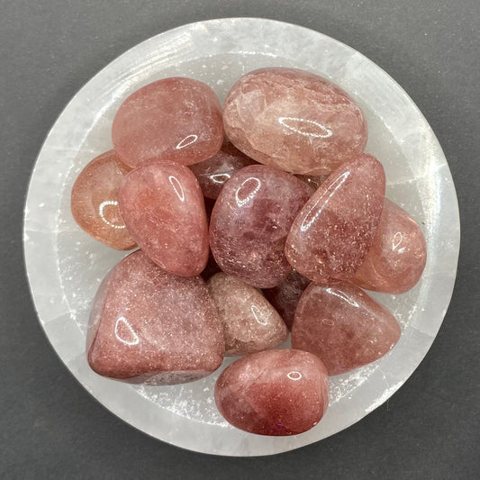 Red Strawberry Quartz Crystal | Healing Crystals | Tumbled | 1 pc