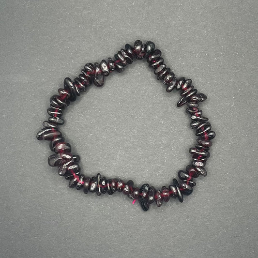 Garnet Chip Bracelet | Healing Crystals | Jewelry | 1 pc