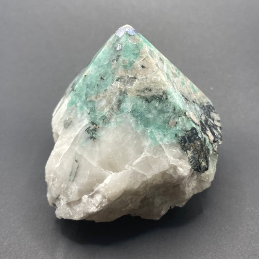 Emerald Polished Point | Healing Crystals | Tower | 1 pc